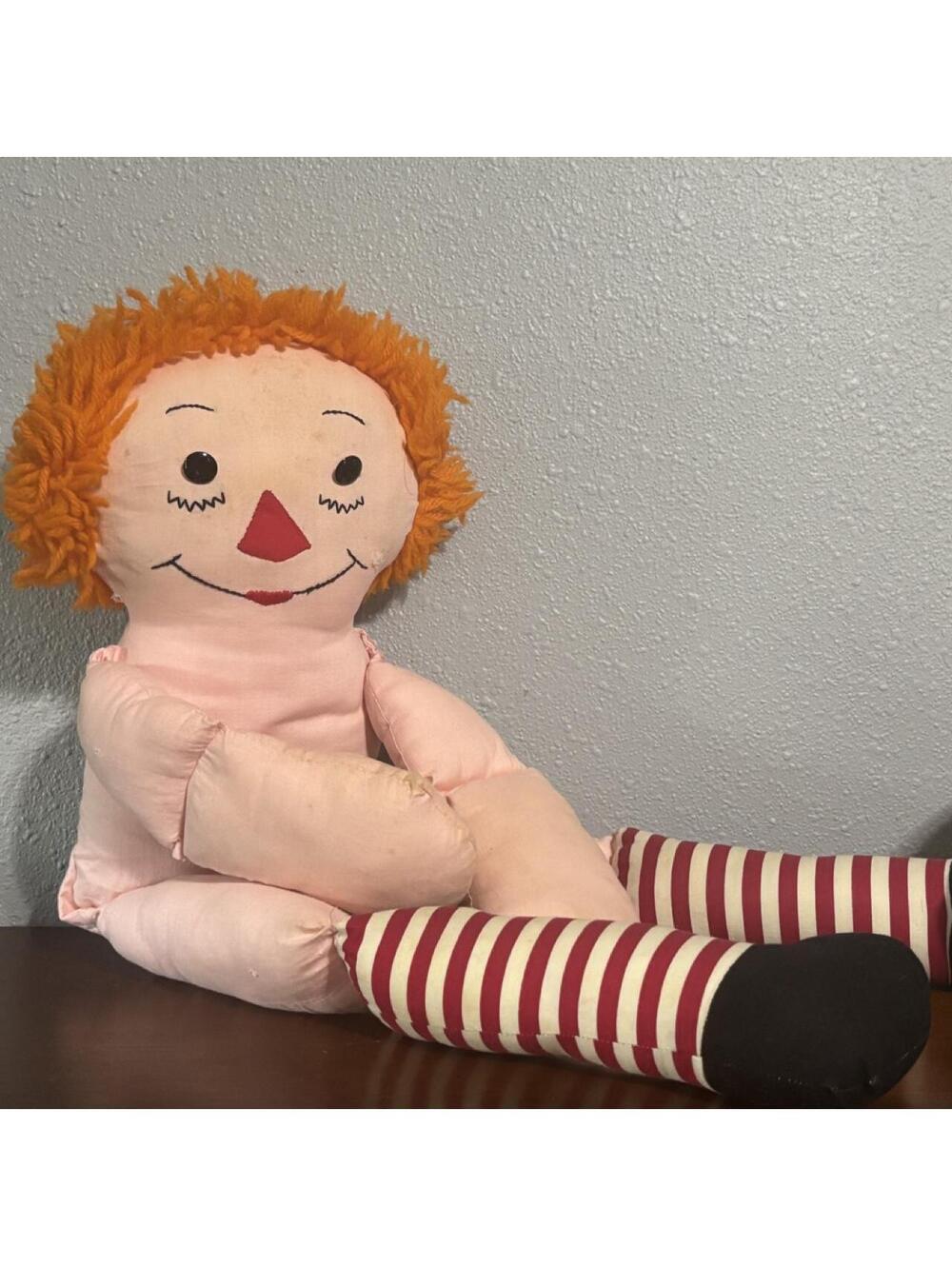 25.5” tall raggedy Ann/andy doll. No clothes. Vintage.